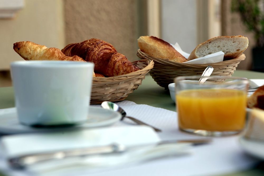 Logis Hotel Restaurant Des Thermes Lamalou-les-Bains Exterior foto