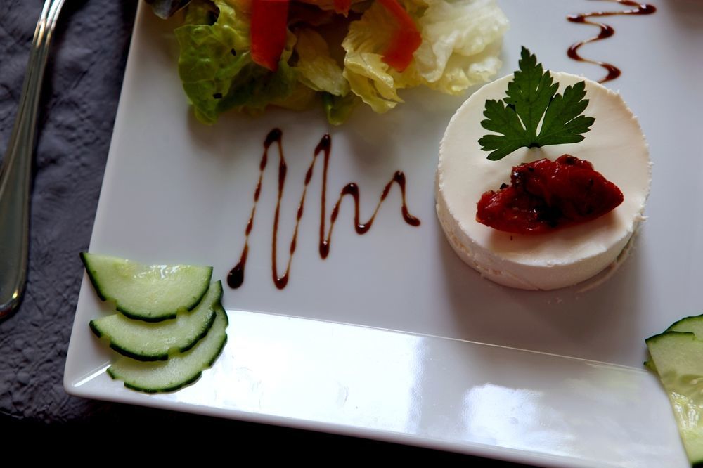 Logis Hotel Restaurant Des Thermes Lamalou-les-Bains Exterior foto